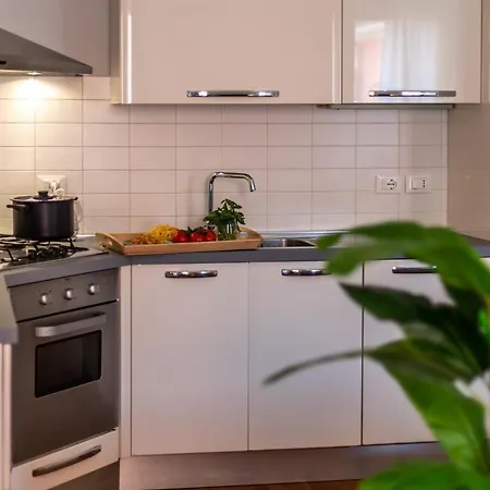 Housmart Capo Di Lucca 1 Apartman