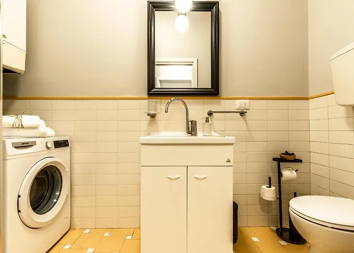 Housmart Capo Di Lucca 1 شقة