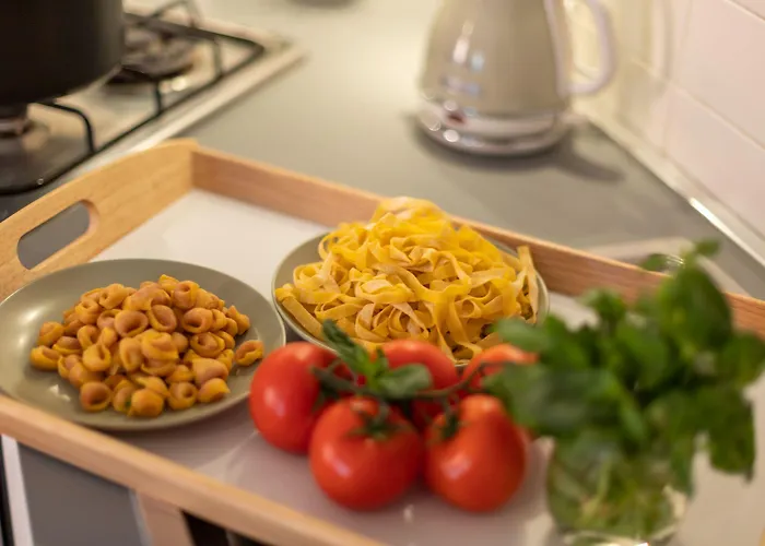 Housmart Capo Di Lucca 1 * بولونيا