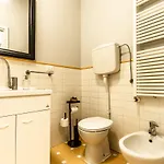 Apartament Housmart Capo Di Lucca 1 *